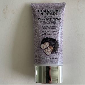 Luxury Detoxifying Treatment Charcoal & Pearl